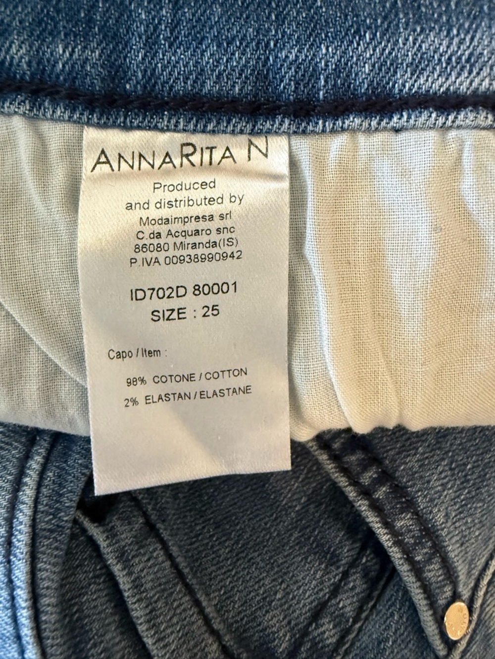 Annarita N Skinny Blue Jeans
NWT
Size 25(Small) - Picture 4 of 5